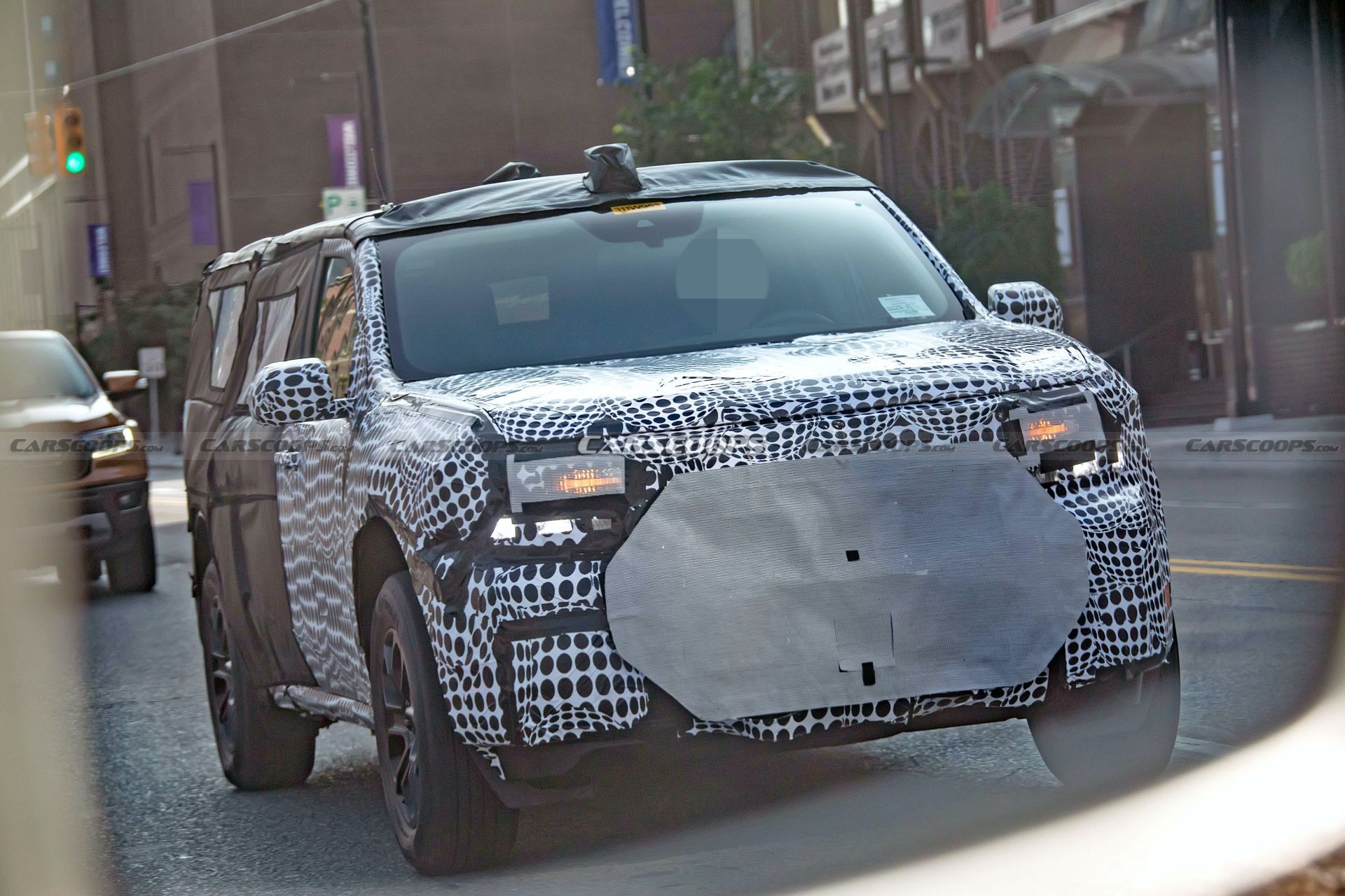 2022 Ford Maverick Gets Photographed Alongside Ranger For Its Spy Debut Carscoops