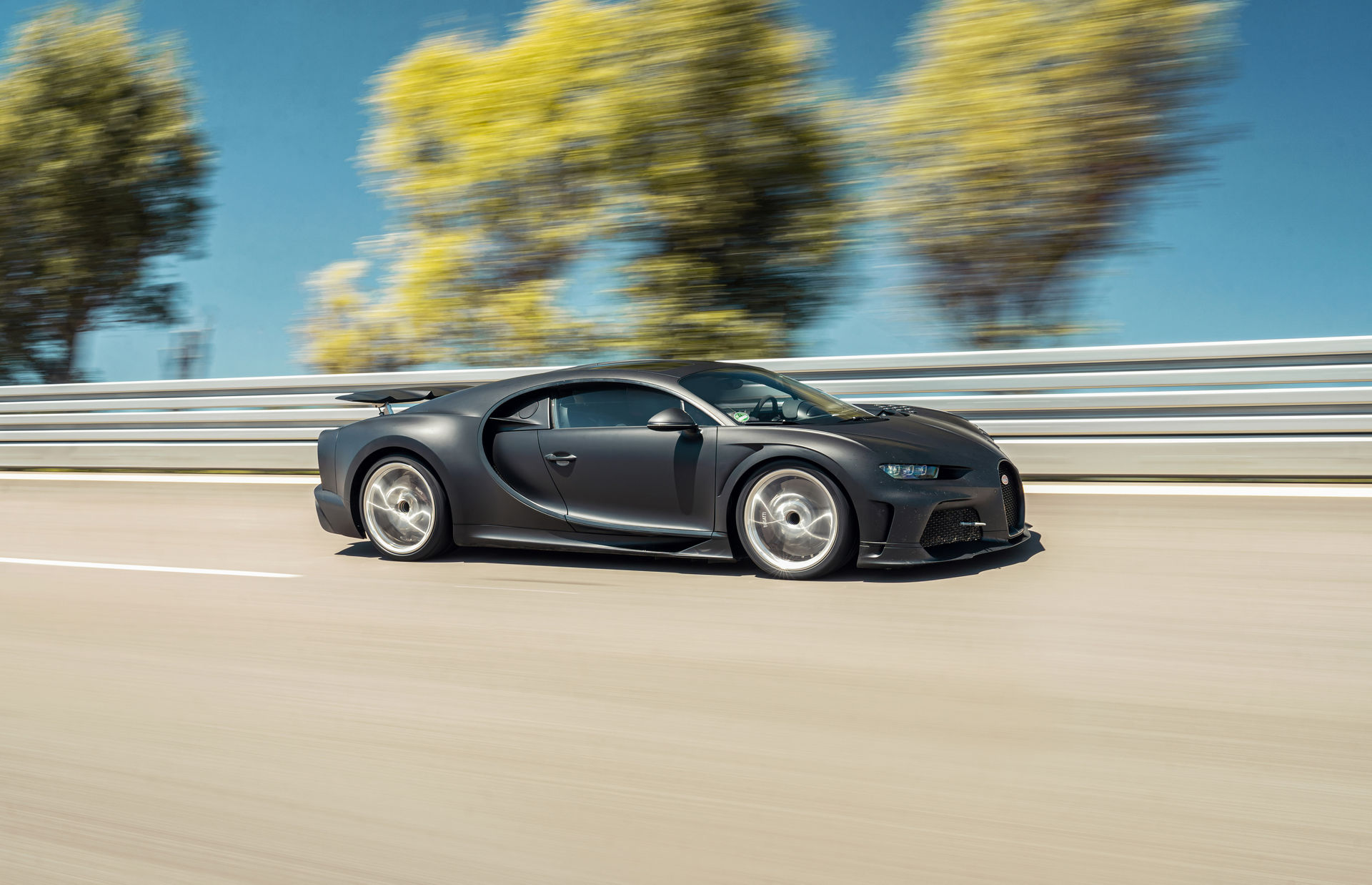 Bugatti Chiron Sport 300