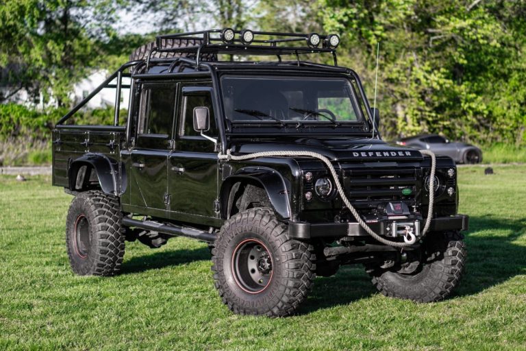 You Can Buy A James Bond-Inspired Land Rover Defender Once Owned By The ...