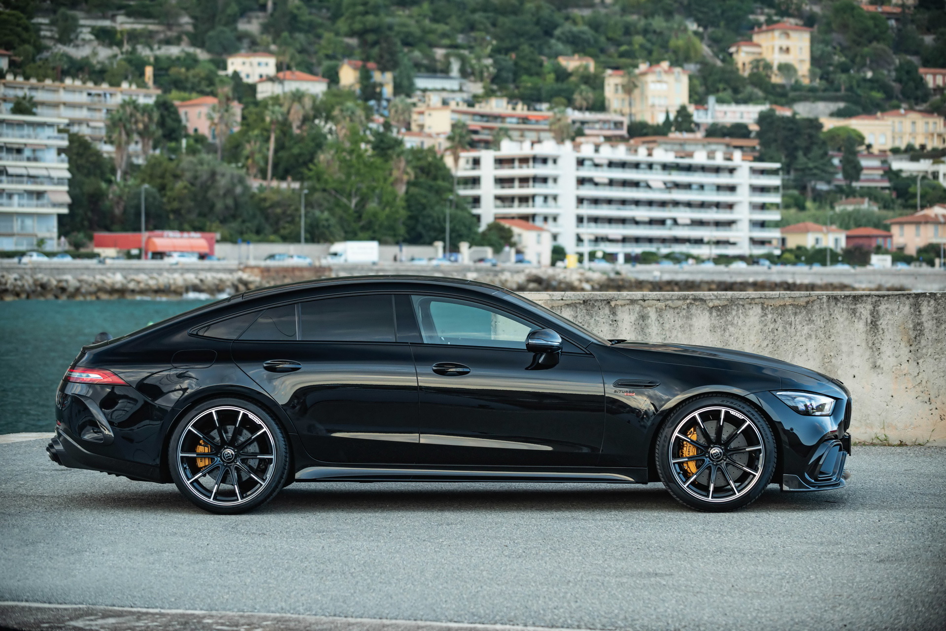 Mercedes Benz AMG gt 63 s салон