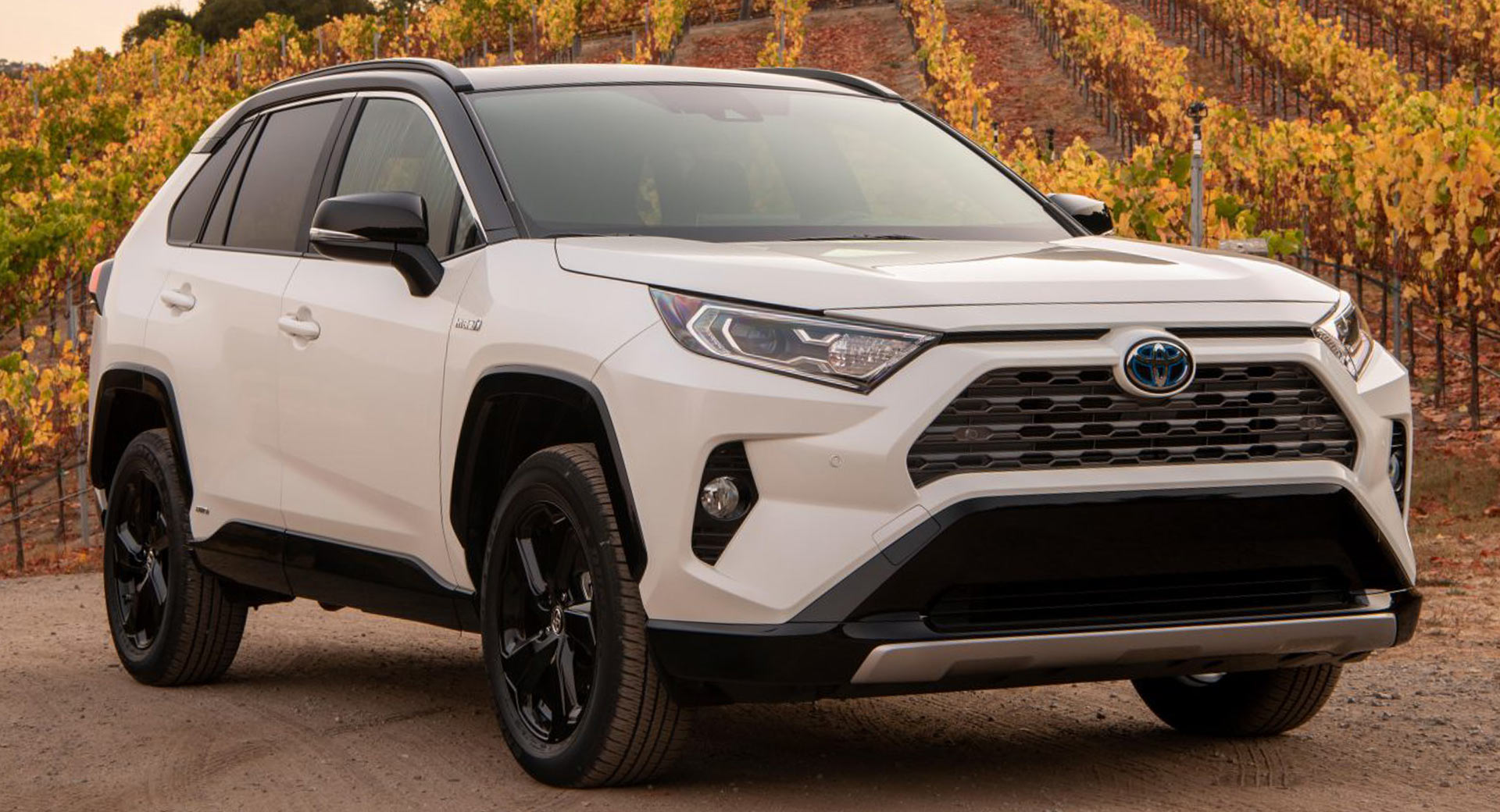 Toyota RAV4 Gains New Hybrid XLE Premium Trim For 2021 Carscoops