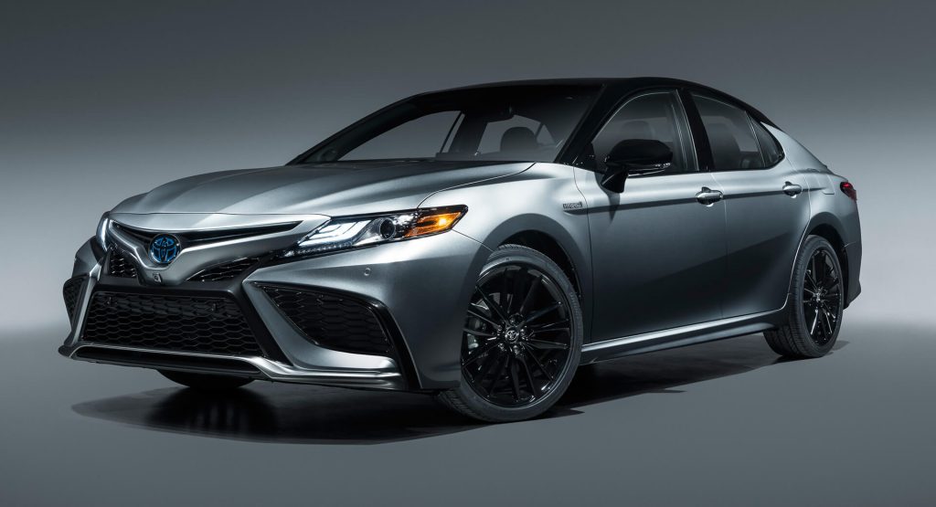  2021 Toyota Camry Hybrid Reportedly Cheaper Than Before, Entry-Level Model To Start At $28,265