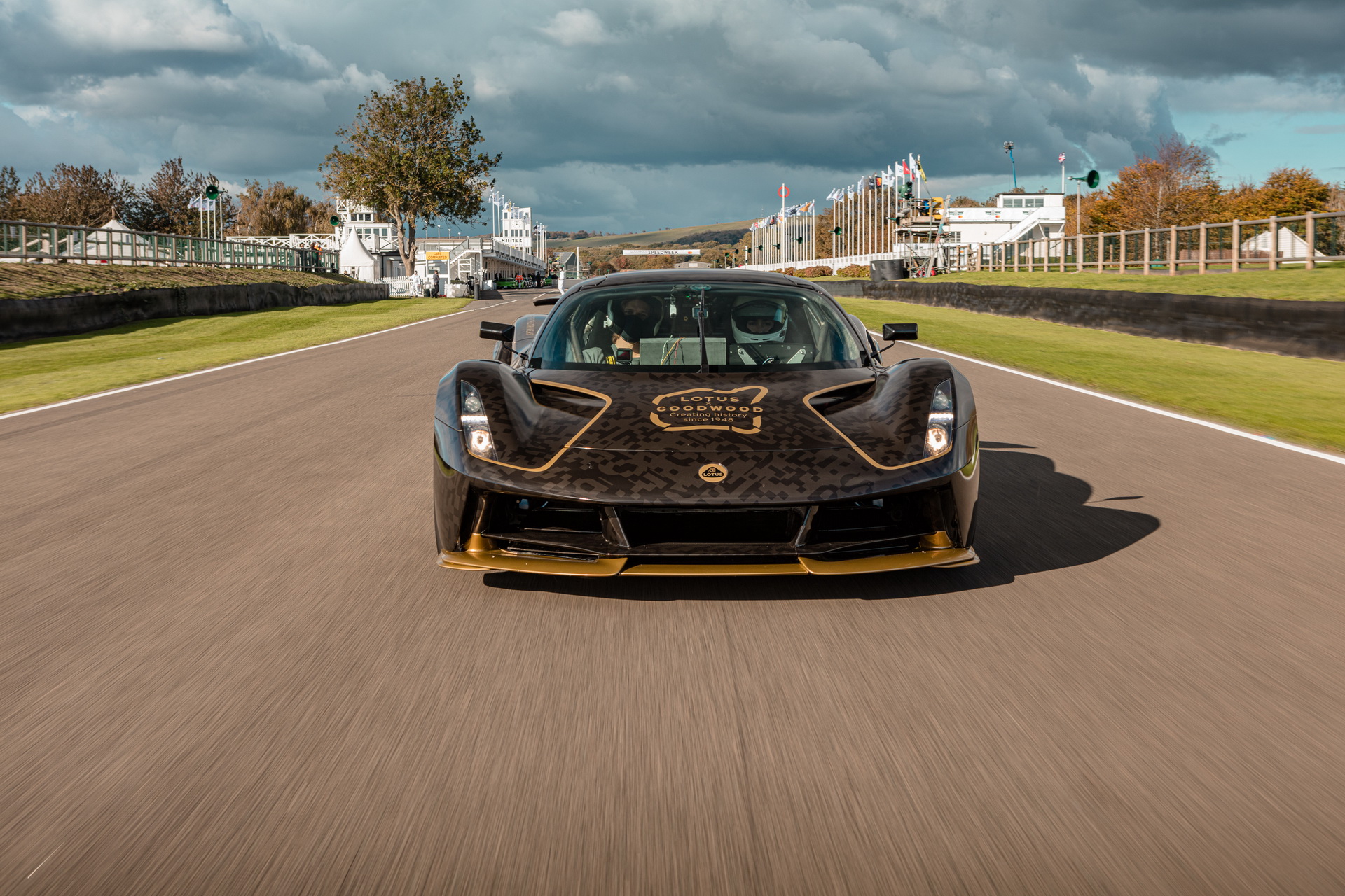 Lotus Evija EV Dresses Up In Famous ‘John Player Special’ Black And ...