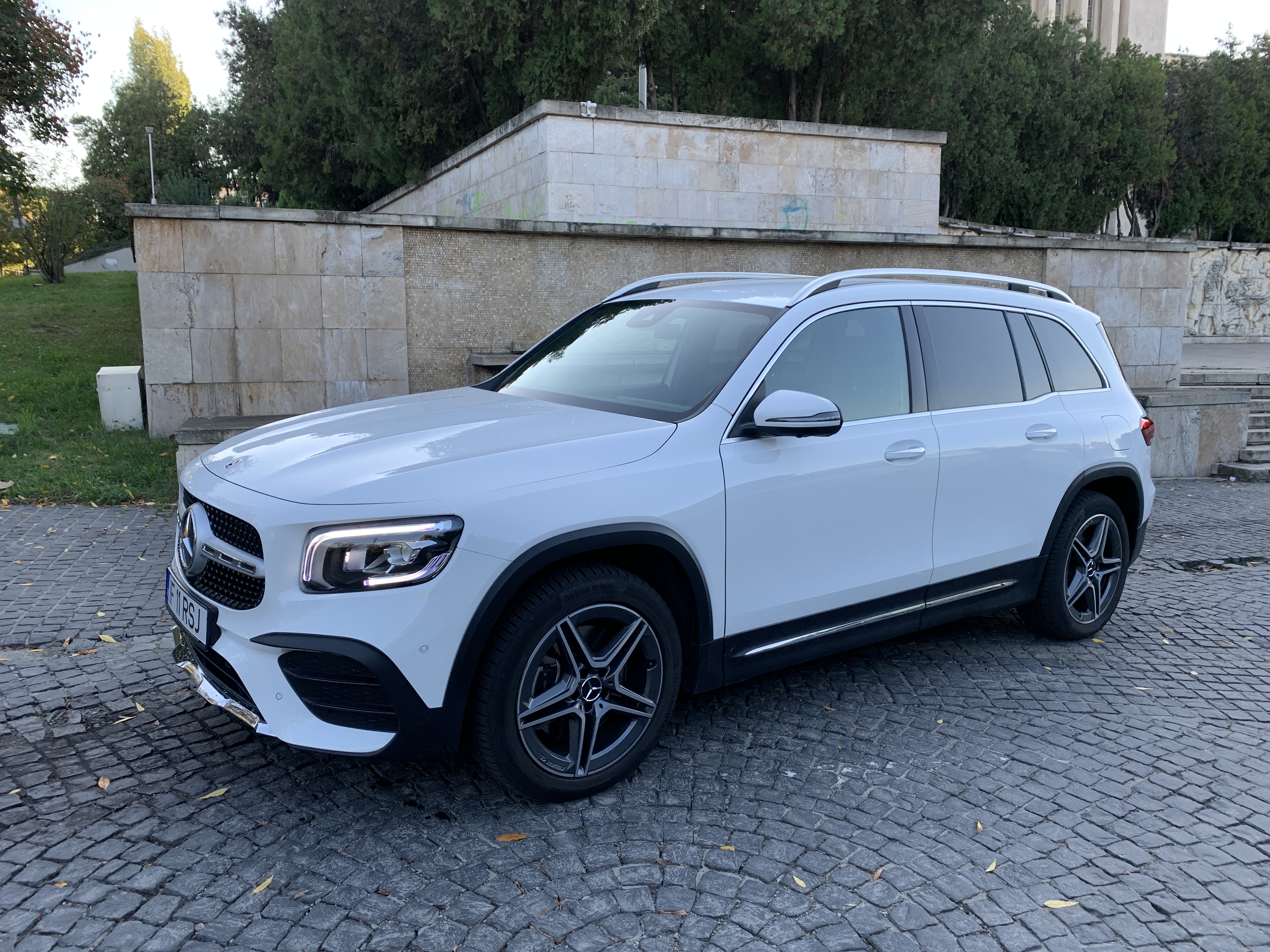 Driven: 2020 Mercedes GLB 250 4MATIC Is A Stunningly Practical, Yet ...