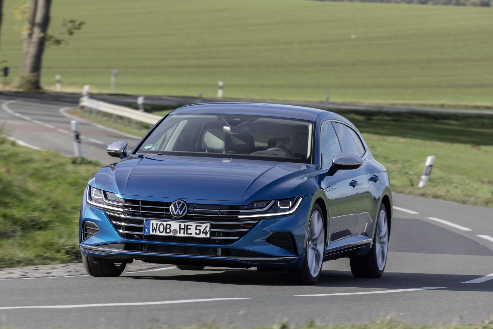 2021 VW Arteon Plug-In Hybrid Launched In Europe With 36 Miles Of EV ...