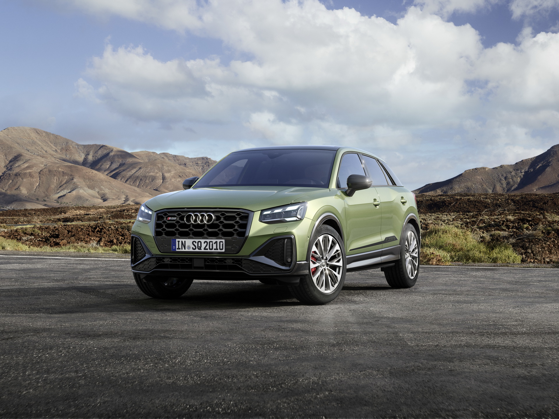 21 Audi Sq2 Arrives With Sharper Styling And New Tech Carscoops
