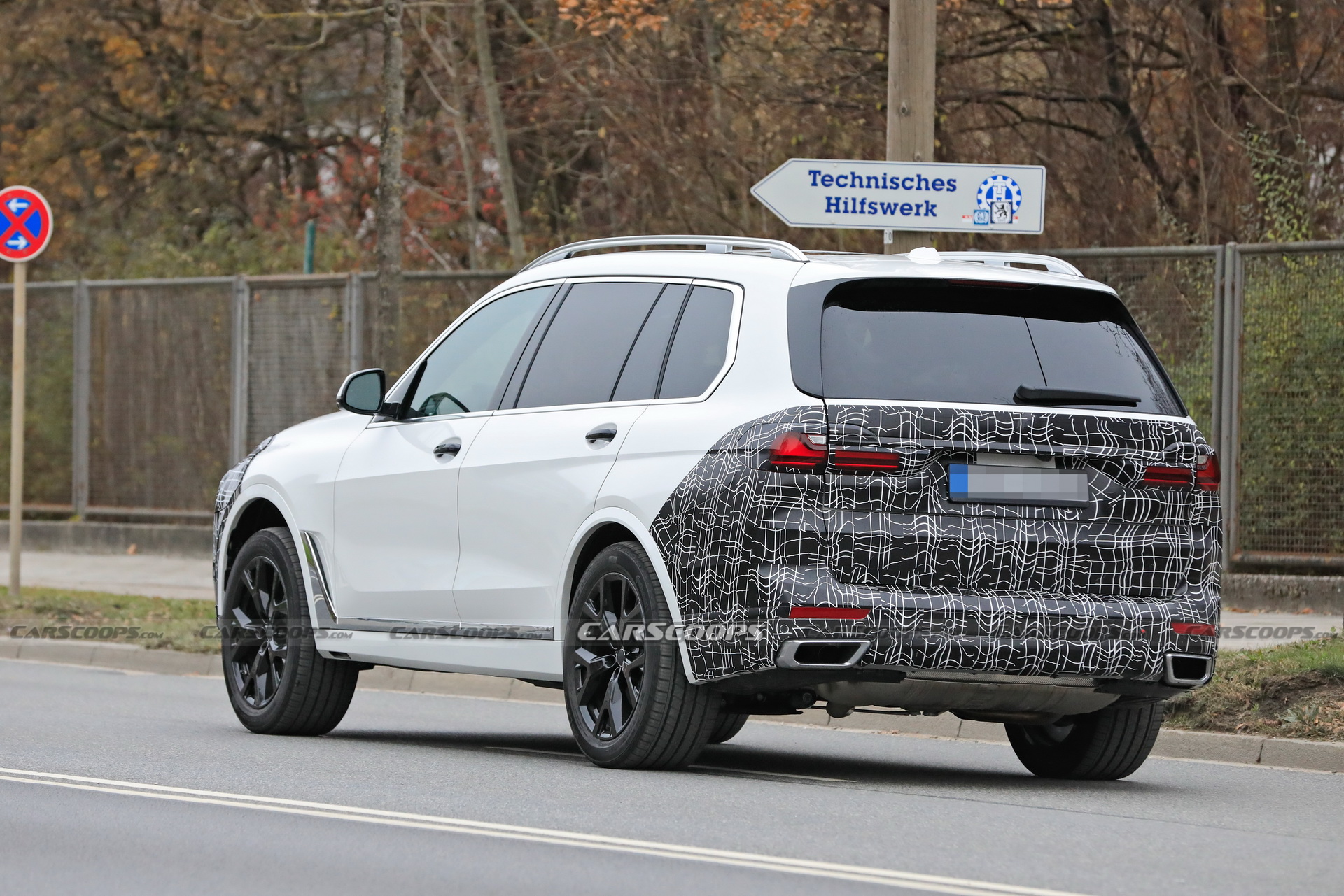 2022 BMW X7 Facelift Prototype Shows Hints Of Brand's New Controversial