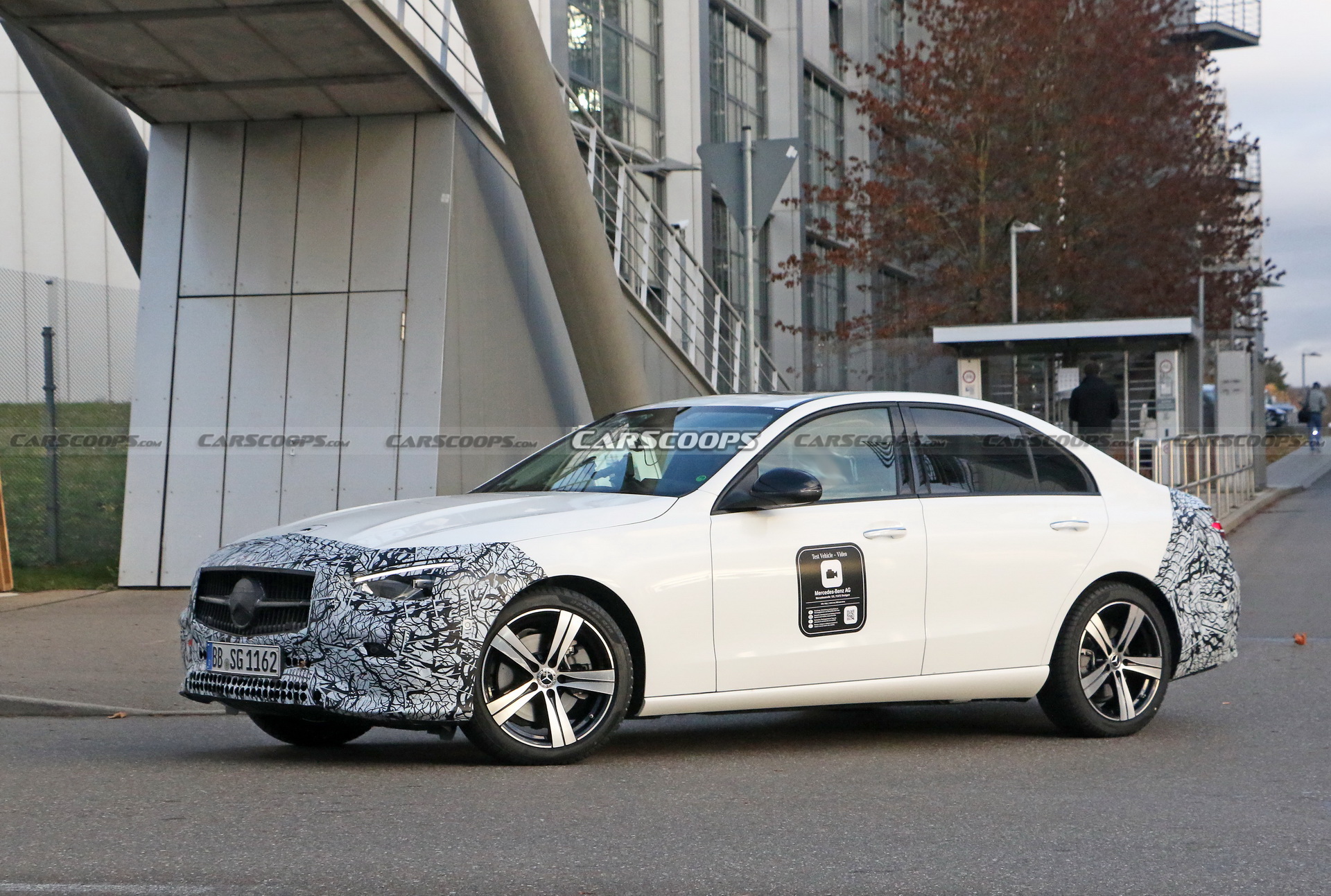 2022 Mercedes-Benz C-Class Sedan Gives Off Miniature S-Class Vibes In ...