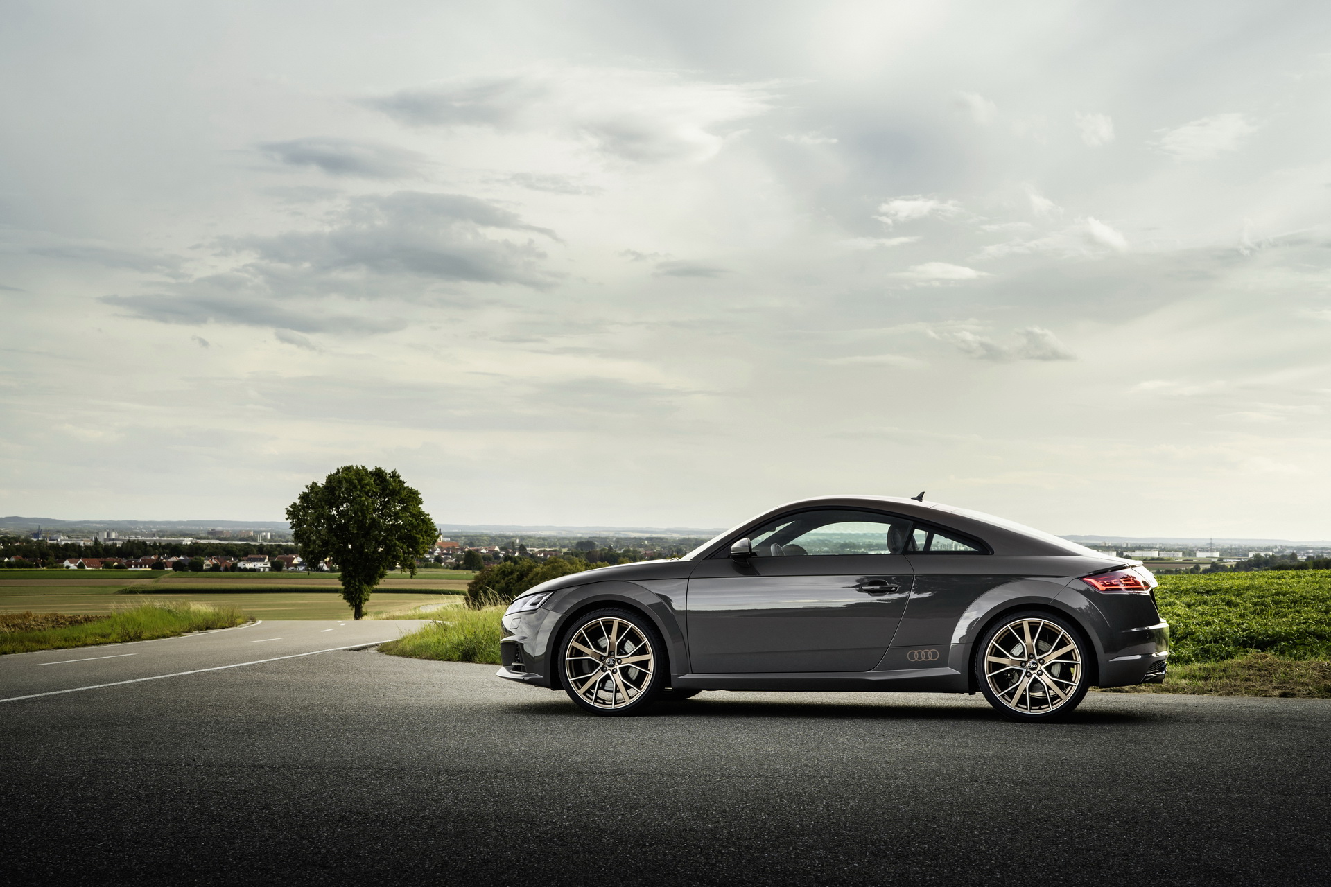 Audi Tts Gains Competition Plus Spec With New Bronze Selection Trim Also Available Carscoops