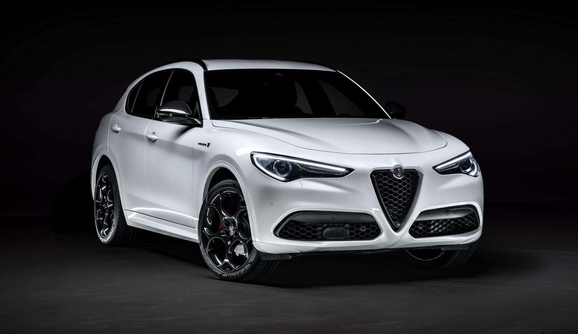 2021 Alfa Romeo Stelvio Veloce Ti Borrows Some Style From The ...