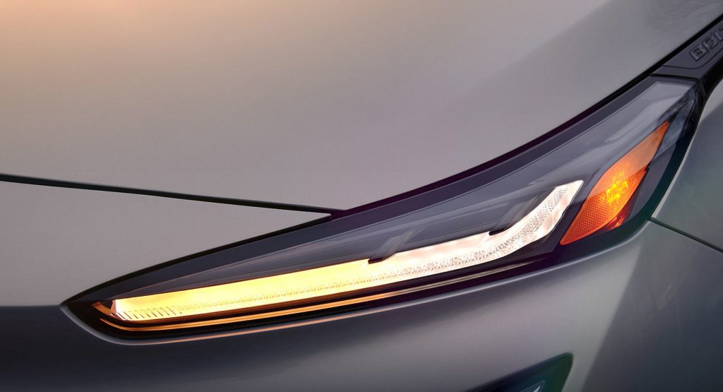  2022 Chevrolet Bolt EUV Shows Off Its New Lighting Units