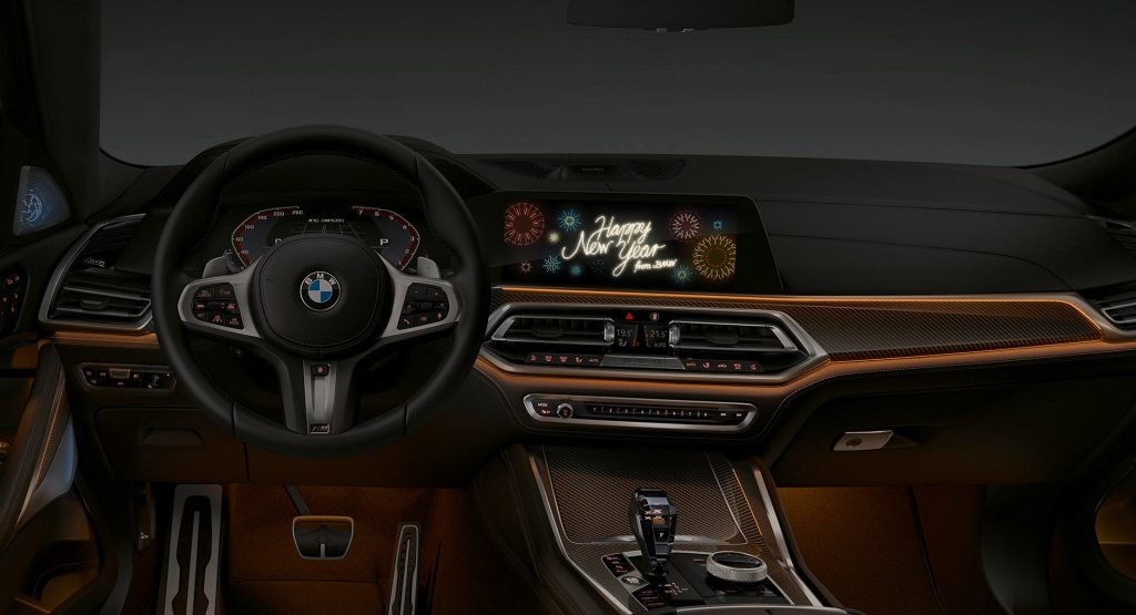  Your BMW Will Put On A Christmas And New Year Light Show This Holiday