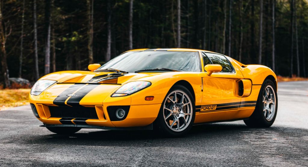 Would You Take This 2018 Ford GT Or A Pristine 2005 One? | Carscoops