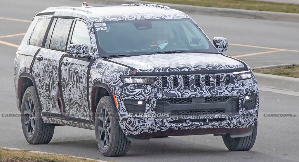  2022 Jeep Grand Cherokee Scooped With Striking New Design