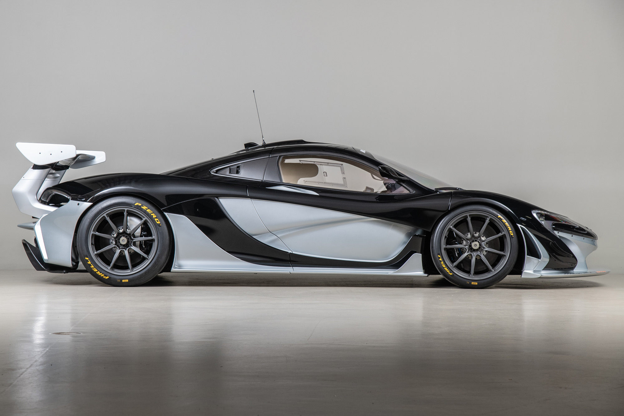 Bring In The New Year With A McLaren P1 GTR That’s As Good As New ...