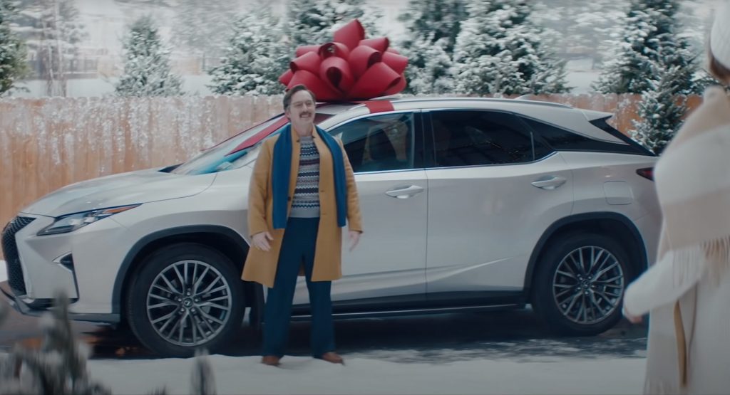  SNL Mocks Lexus’ December To Remember Commercials