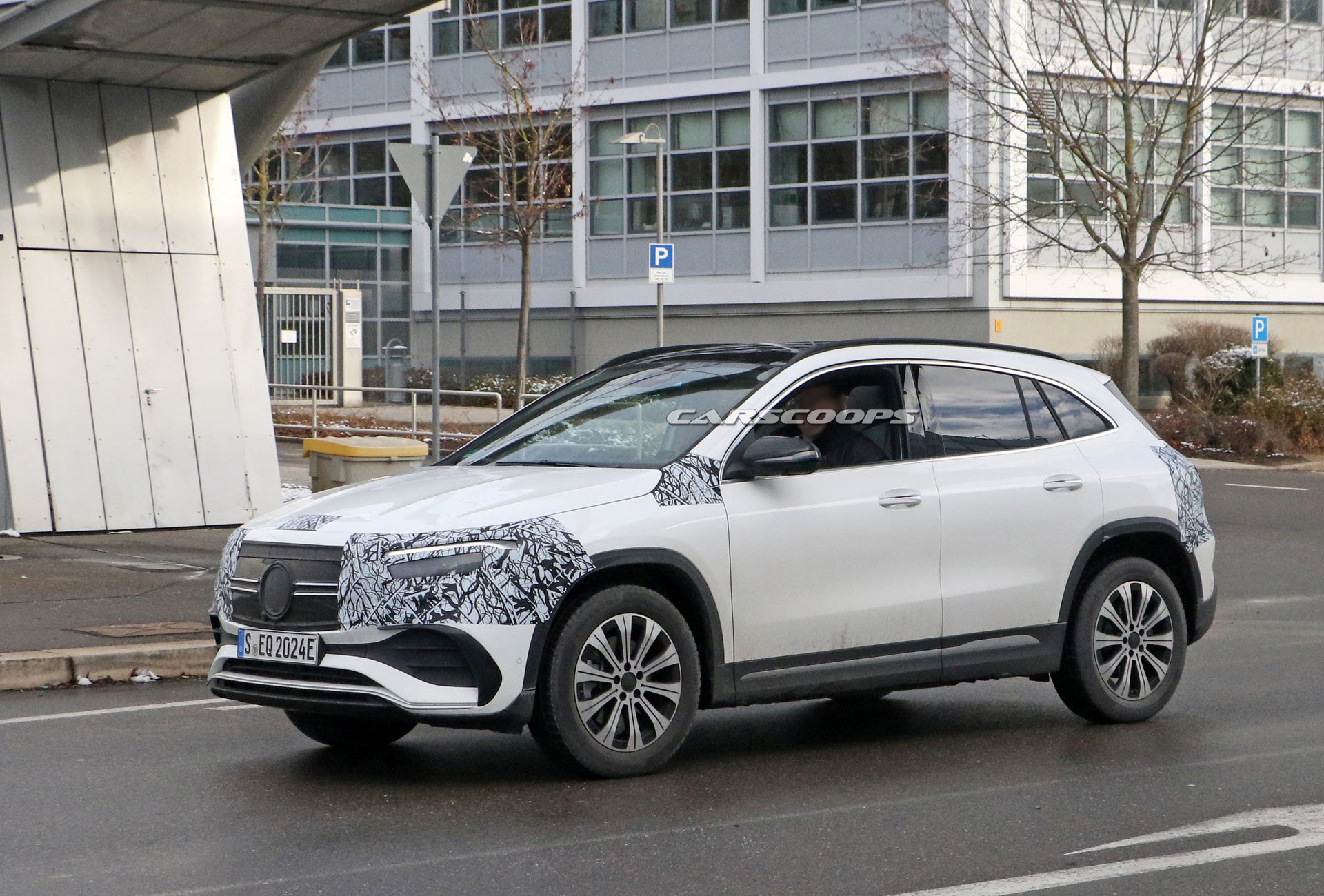 Mercedes EQA Spotted Virtually Undisguised, Should Debut Shortly ...