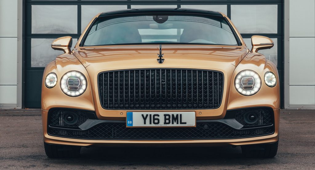  Bentley Enables UK Customers To Commission Their Car Online
