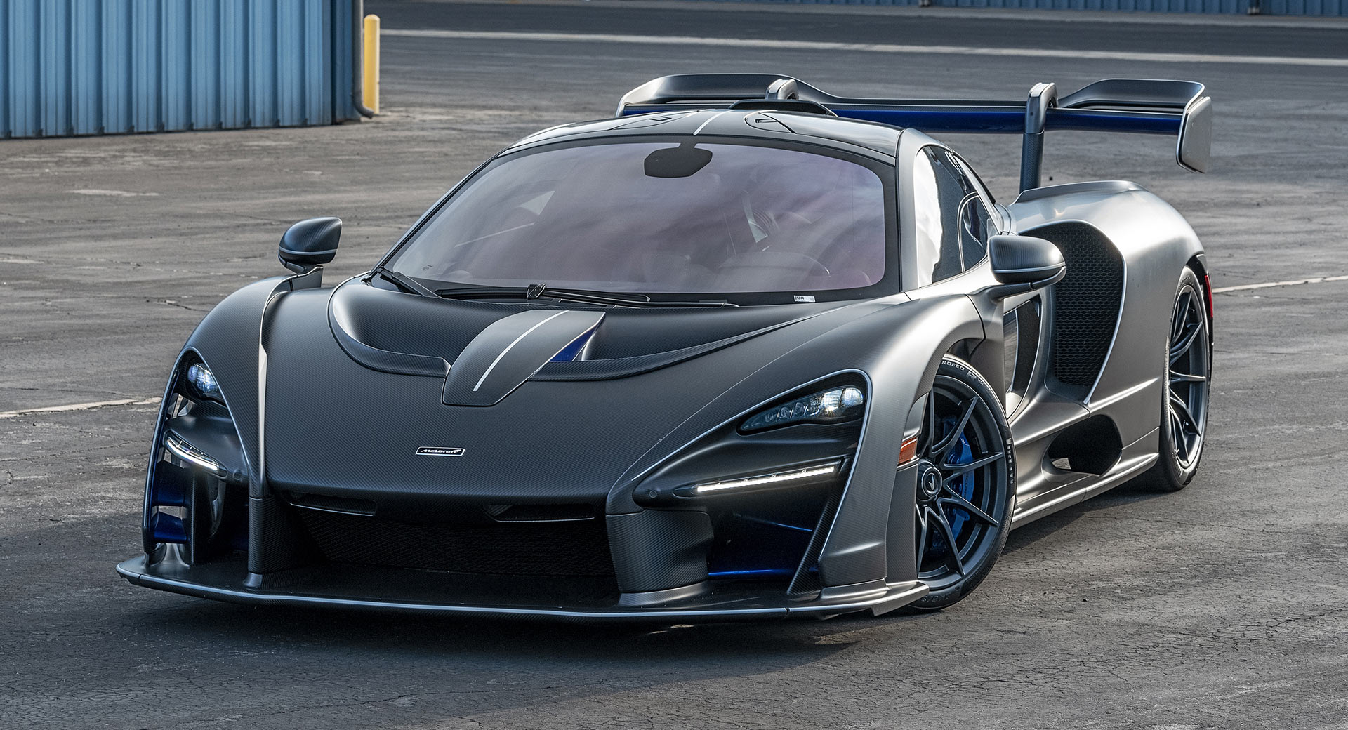 Matte Carbon Mclaren Senna With 410 Miles On The Odo Has Over 360000