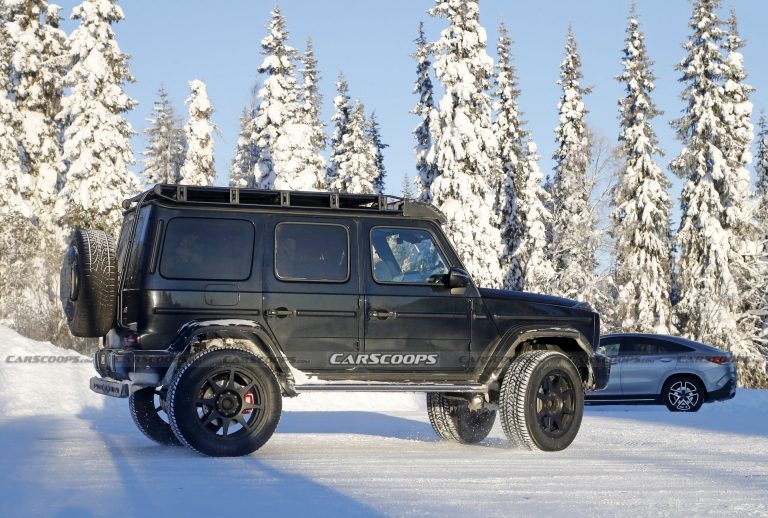 2022 Mercedes G-Class 4X4 Squared Caught Testing And Sliding In The