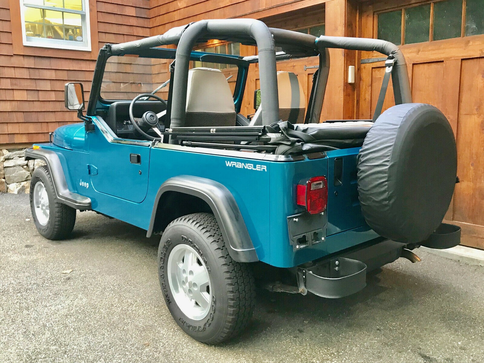 Turn Back Time With This Low-Mileage, $32k Jeep Wrangler YJ From 1993 |  Carscoops