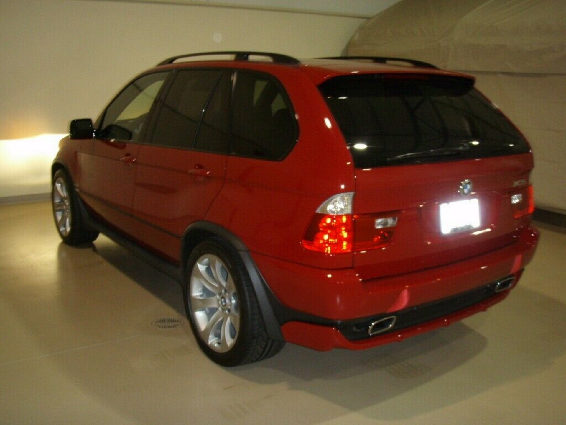 BMW E53 X5 4.8 iS