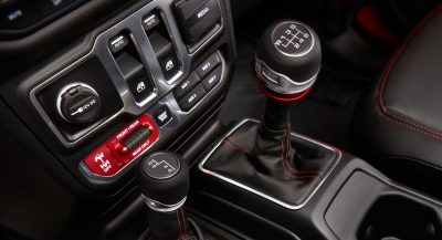 Jeep Recalling 43K Wranglers And Gladiators With Manual Transmissions ...