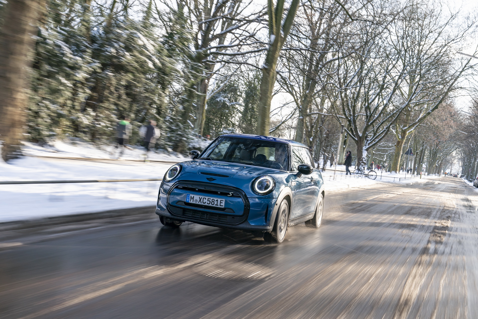 MINI’s Electric Cooper SE Gains Fancy ‘Collection’ Edition With A ...