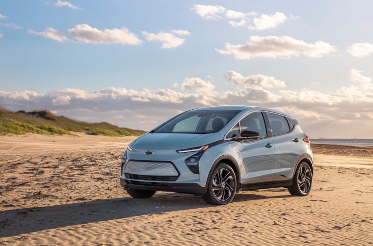 The 2022 Chevrolet Bolt And Bolt Euv Combine Bold Styling With Up To