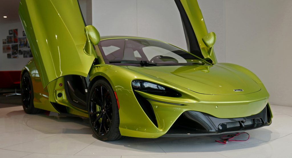  We Check Out The First 2022 McLaren Artura To Hit U.S. Shores In Person