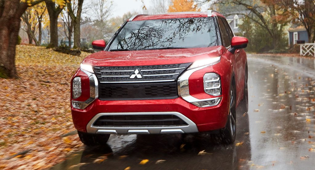  The 2022 Mitsubishi Outlander’s Seat Belts May Not Work Properly