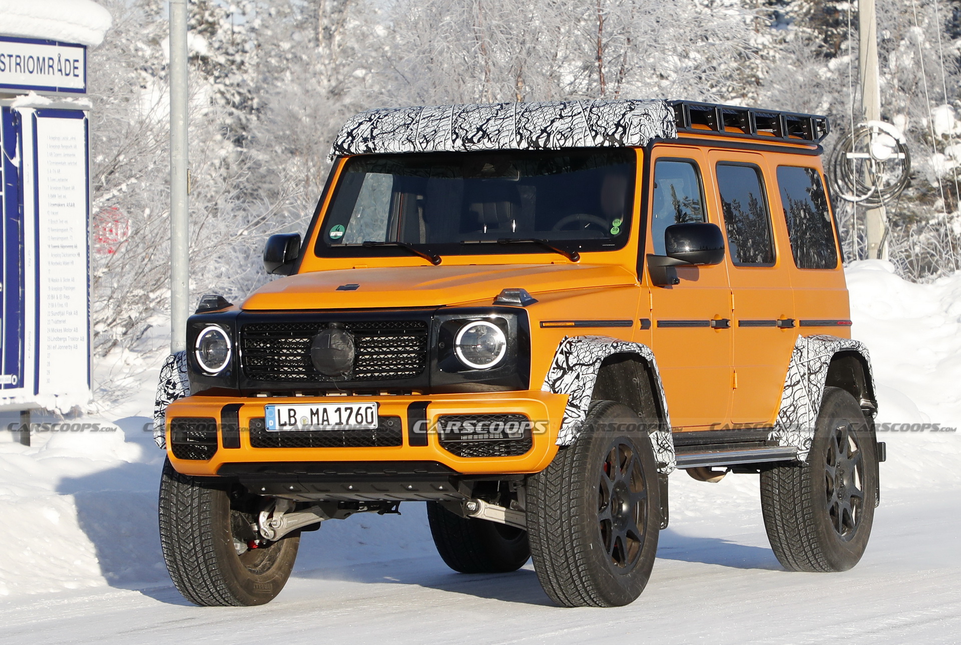 Does Bright Orange Suit The New 22 Mercedes G Class 4x4 Squared Carscoops