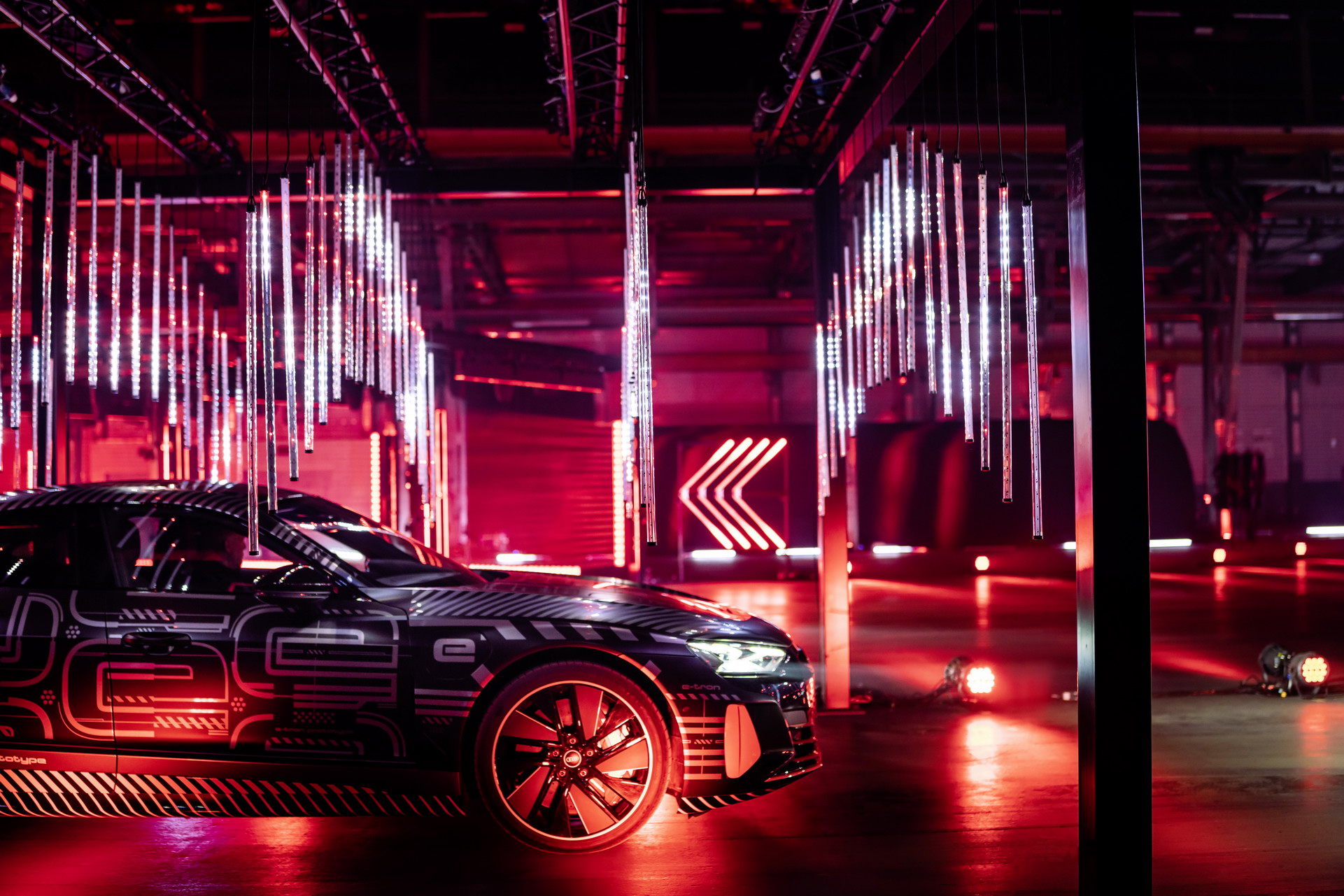 The 2022 Audi E-Tron GT Is Here, And It’s A Beaut With Electrifying ...