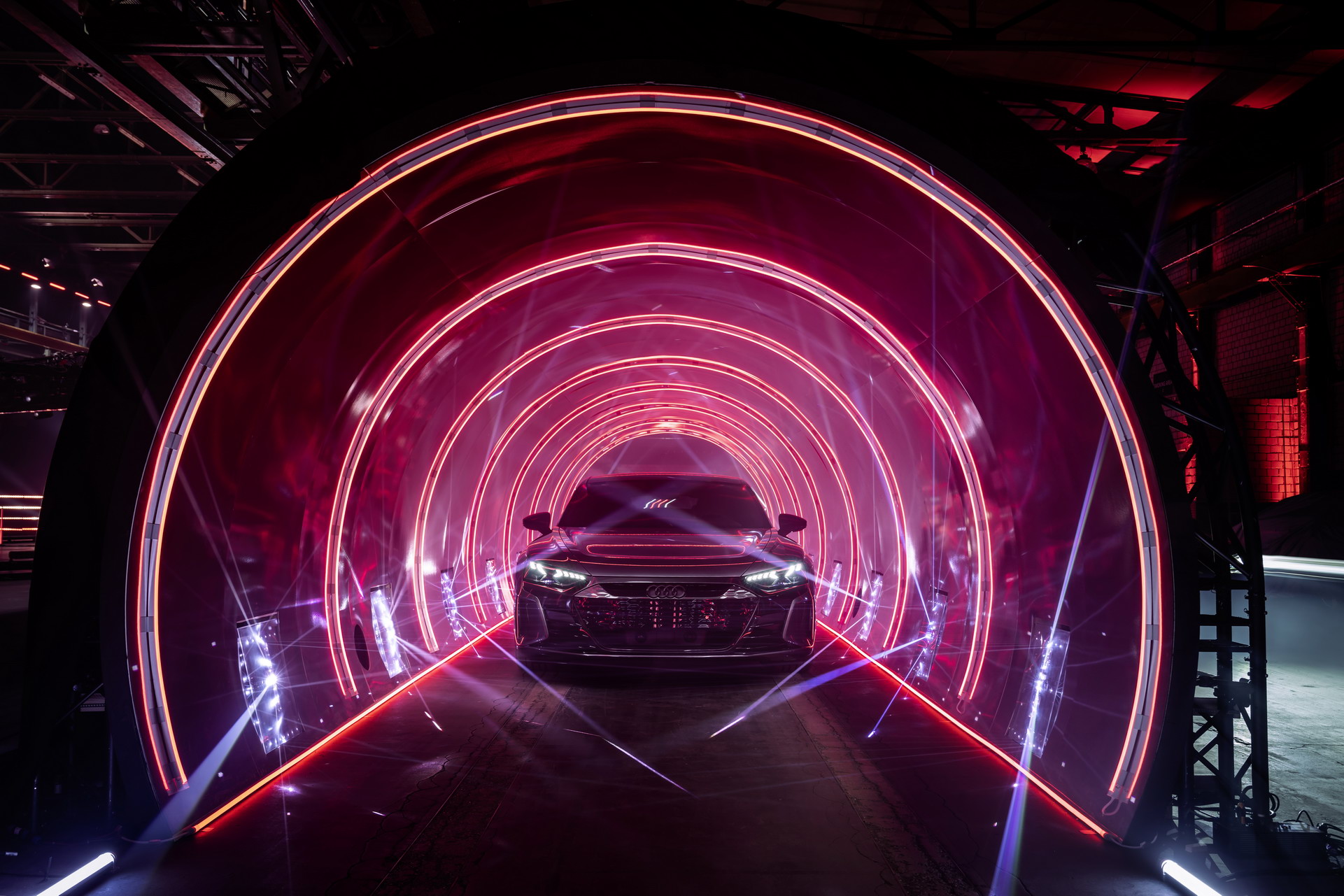 The 2022 Audi E-Tron GT Is Here, And It’s A Beaut With Electrifying ...