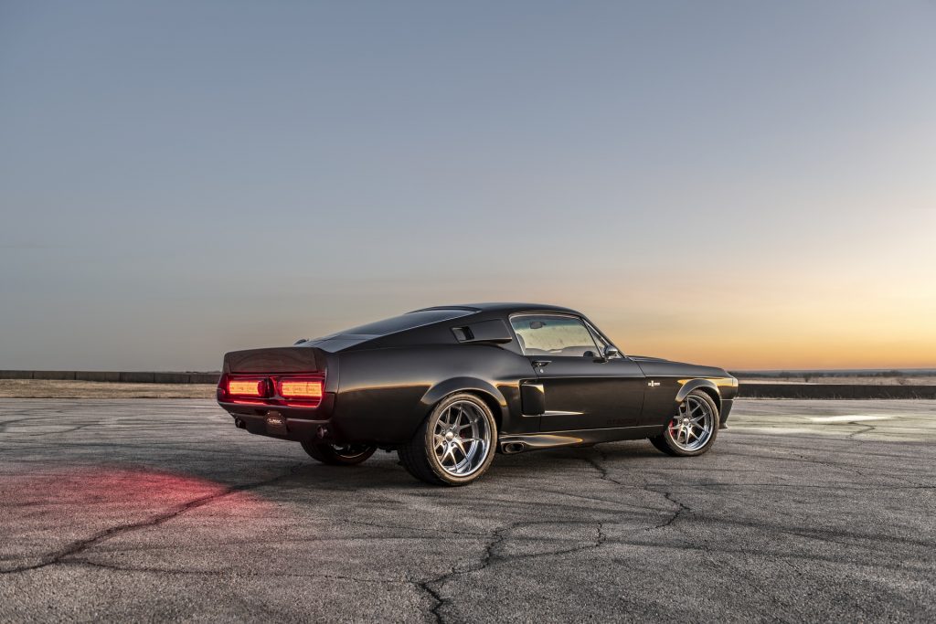 Classic Recreations’ Shelby Mustang GT500 CR Is An 810 HP Carbon Fiber ...