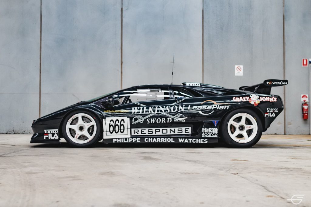 This Lamborghini Diablo SV-R Race Car Will Make Other Supercars Go Look ...