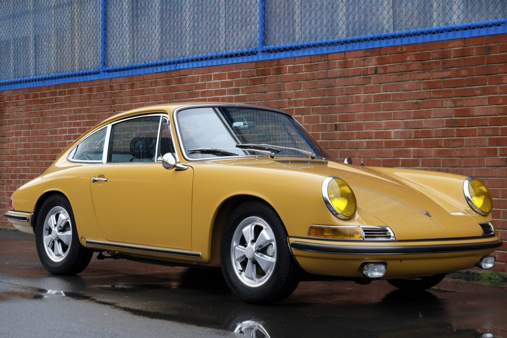 1967 Porsche 911 S Is A Fine Specimen Showcasing The Icon’s Dawning ...