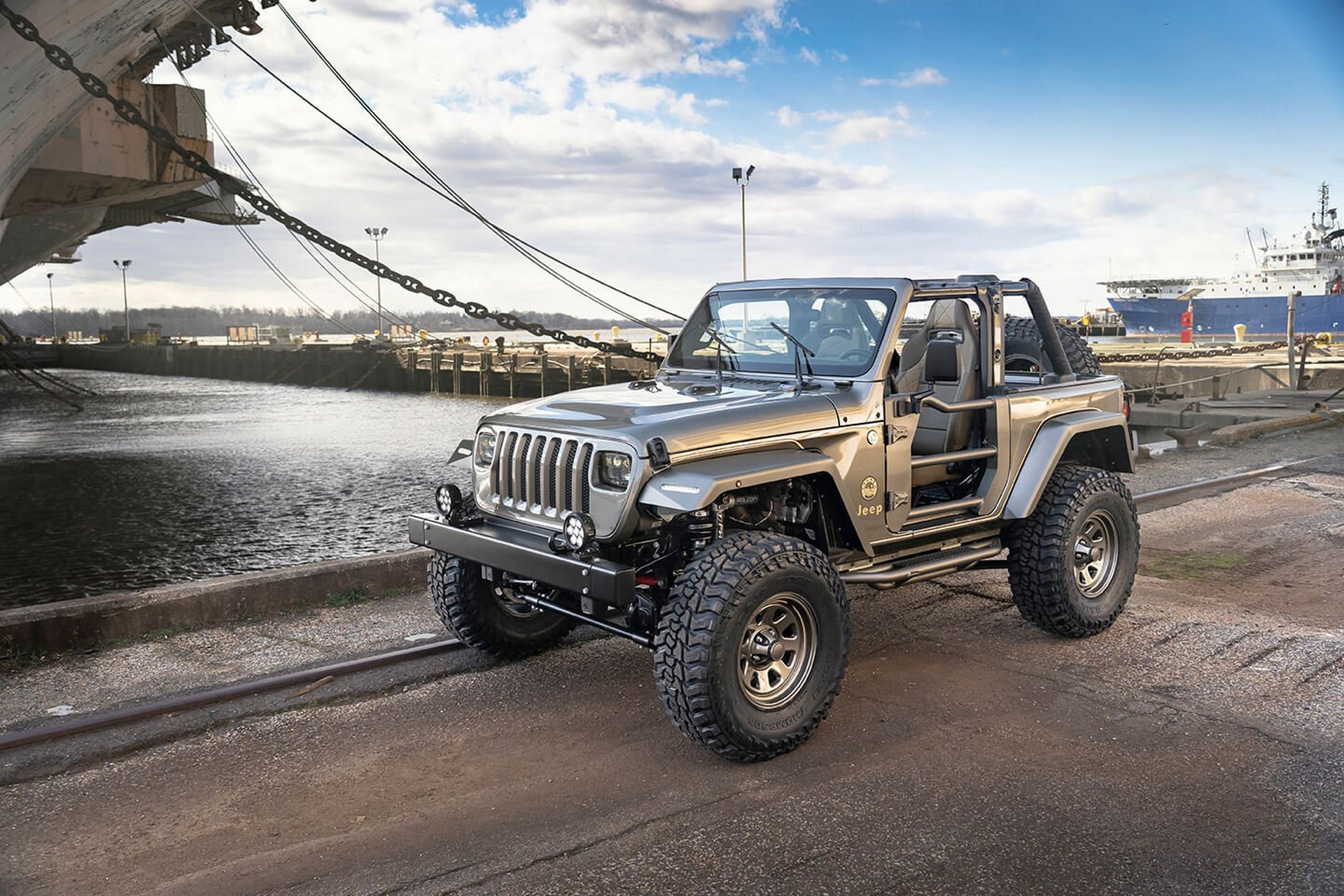 Custom Shop Takes New Jeep Wrangler JL And Gives Its An '80s / '90s YJ  Retro Facelift | Carscoops