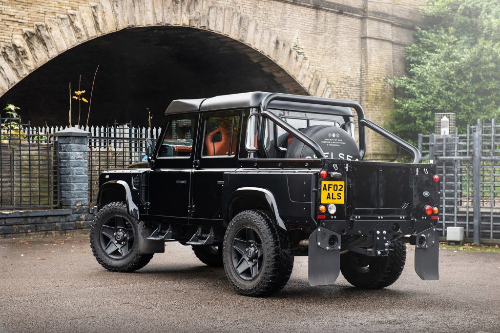 Kahn’s 2015 Land Rover Defender Pickup Looks Ready For The End Of Days ...