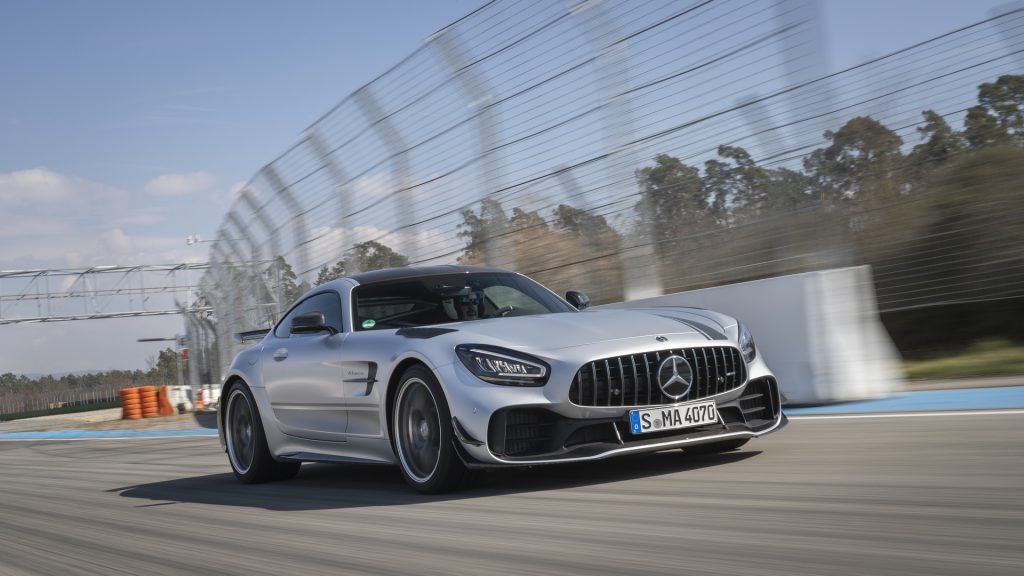  Mercedes-Benz Is Rewarding U.S. Dealers For Selling More AMG Models