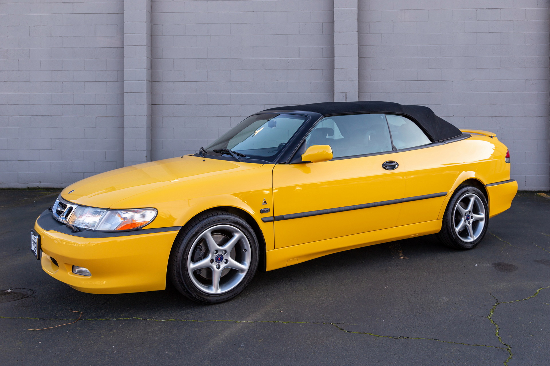 Pristine Saab 9-3 Viggen Convertible Is One Characterful Swede | Carscoops