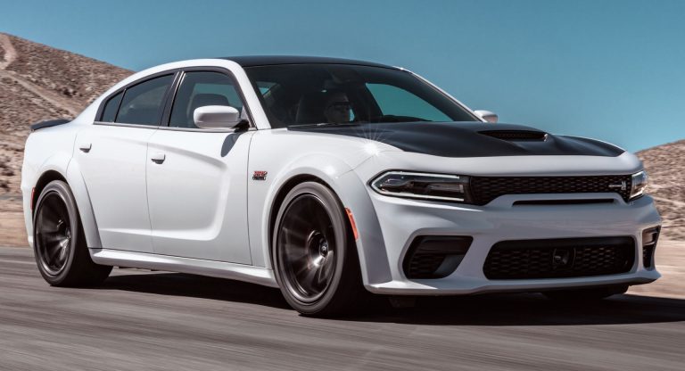 Michigan State Police Catch Dodge Charger Going 100 MPH Over The Speed ...