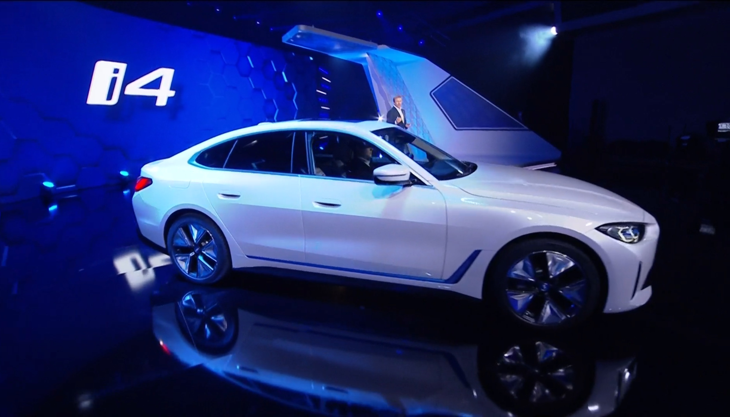 New BMW i4 Electric Sedan Coming For Tesla Model 3 With Up To 523HP And ...