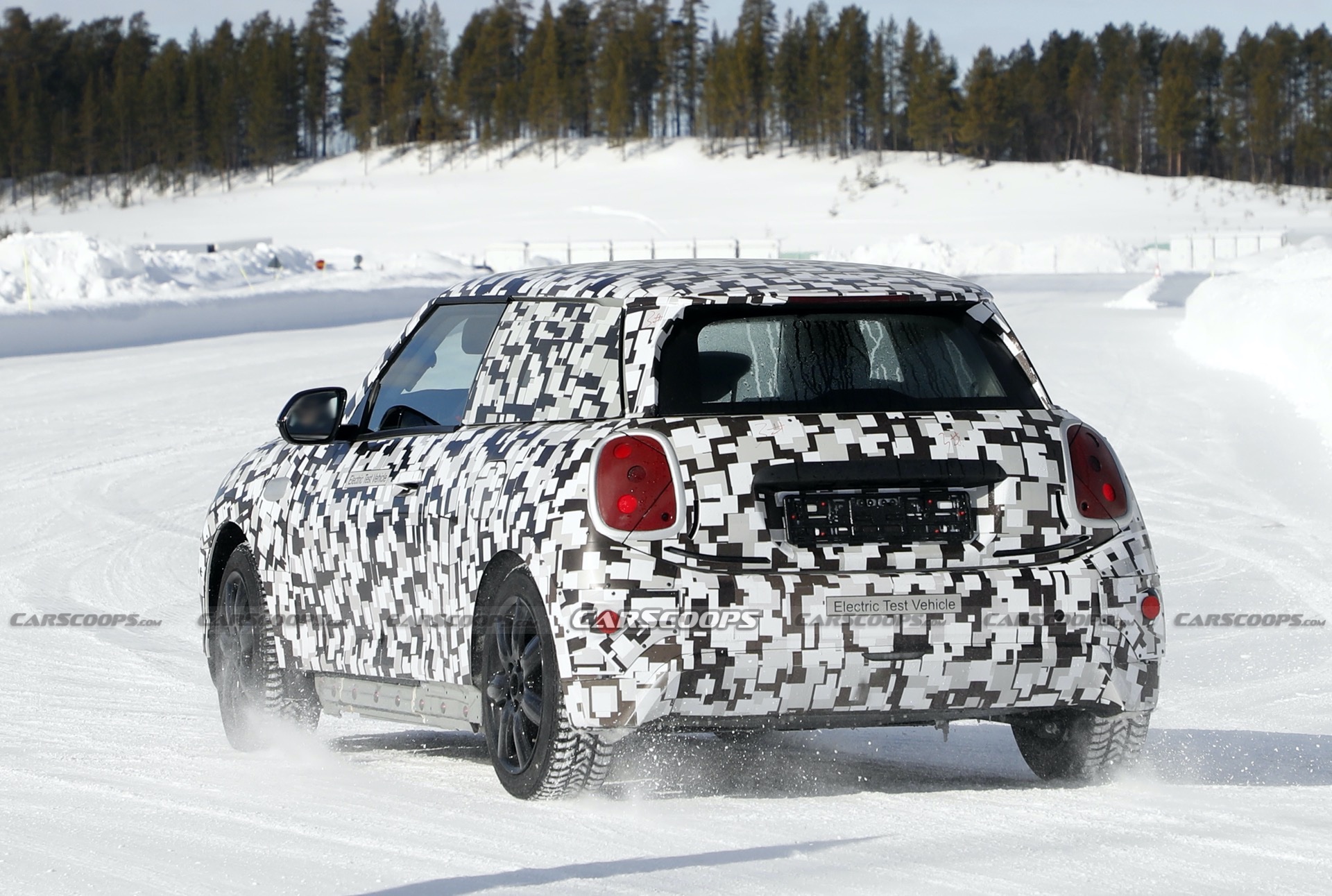 next-generation-mini-ev-spied-in-early-prototype-form-ahead-of-a-2023-launch-carscoops