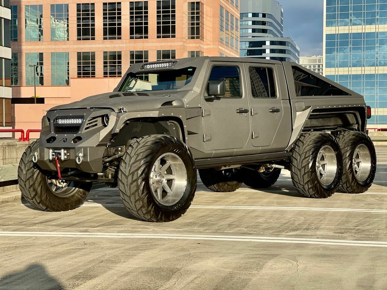 Jeep Based Apocolypse Hellfire 6x6 Has A 750 Hp V8 And A 0 000 Price Carscoops