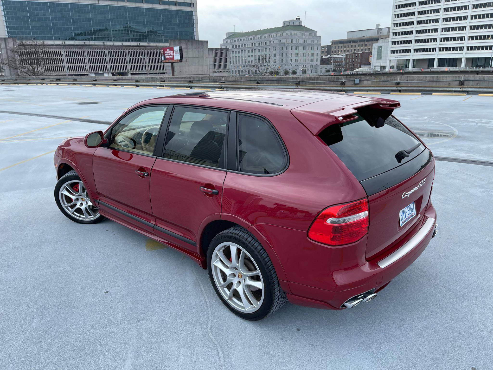 Porsche cayenne gts 2009