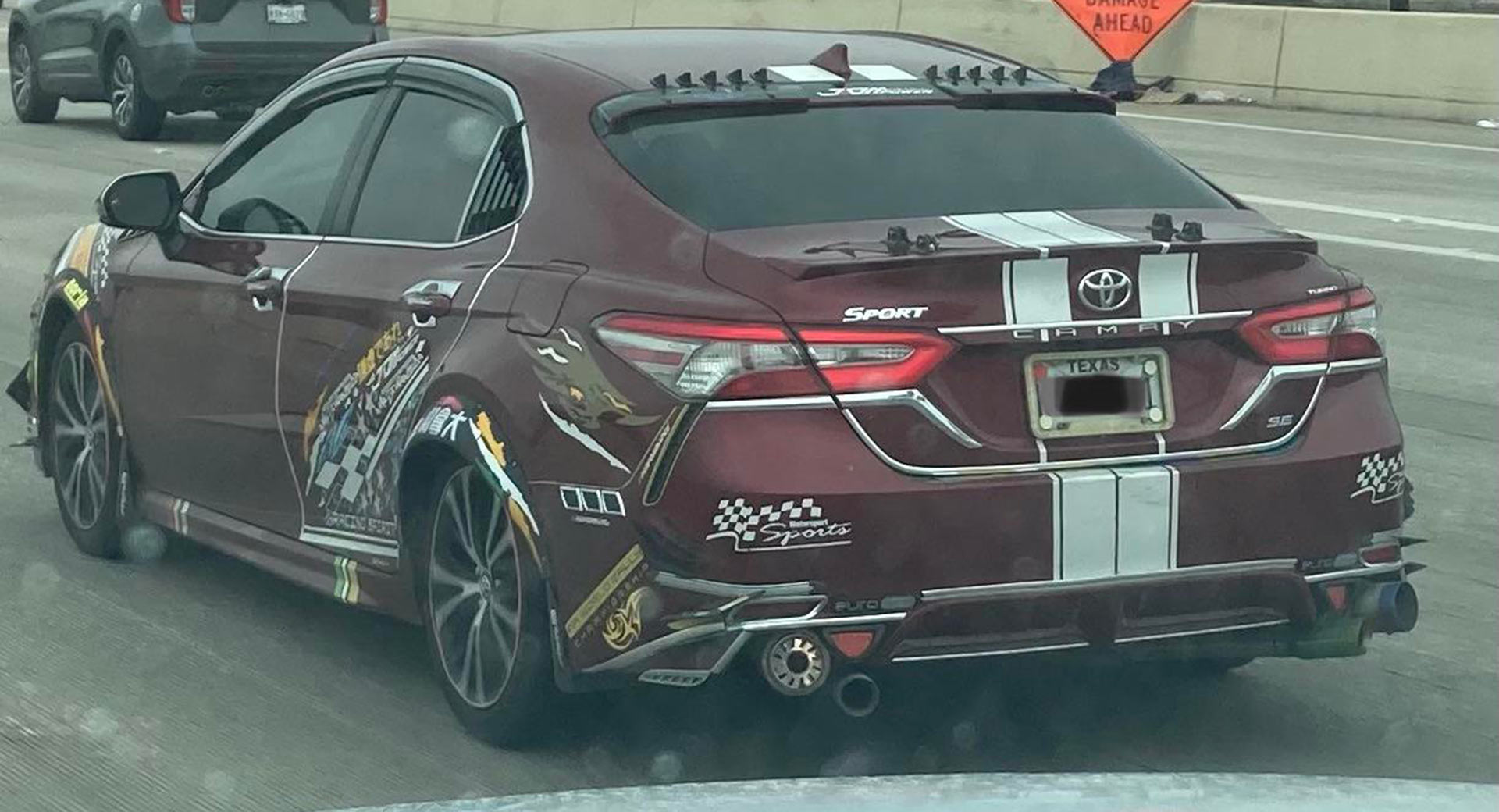 This Weirdly Toyota Camry Claims To Be An SE, Sport And Turbo At The Time | Carscoops
