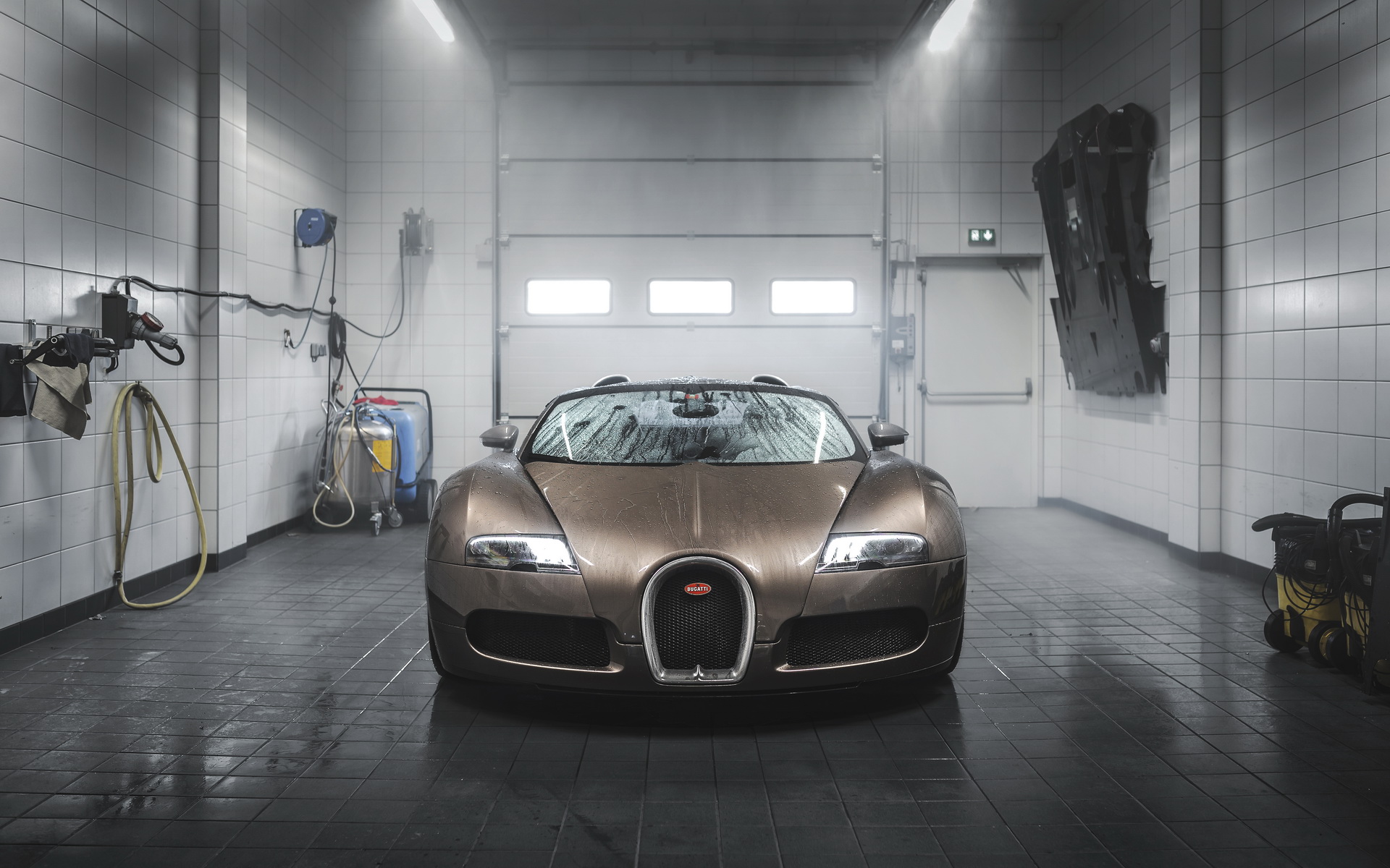 Bugatti Launches New Global Service Program For The Veyron And Chiron