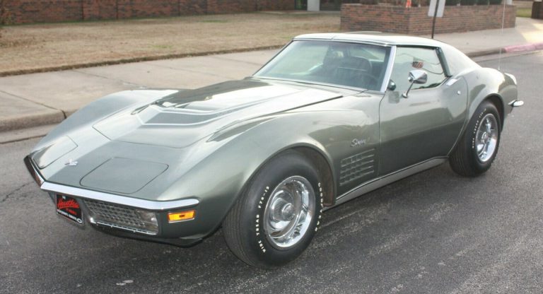 This 1971 Corvette C3 Has Only Been Driven 1,339 Miles | Carscoops