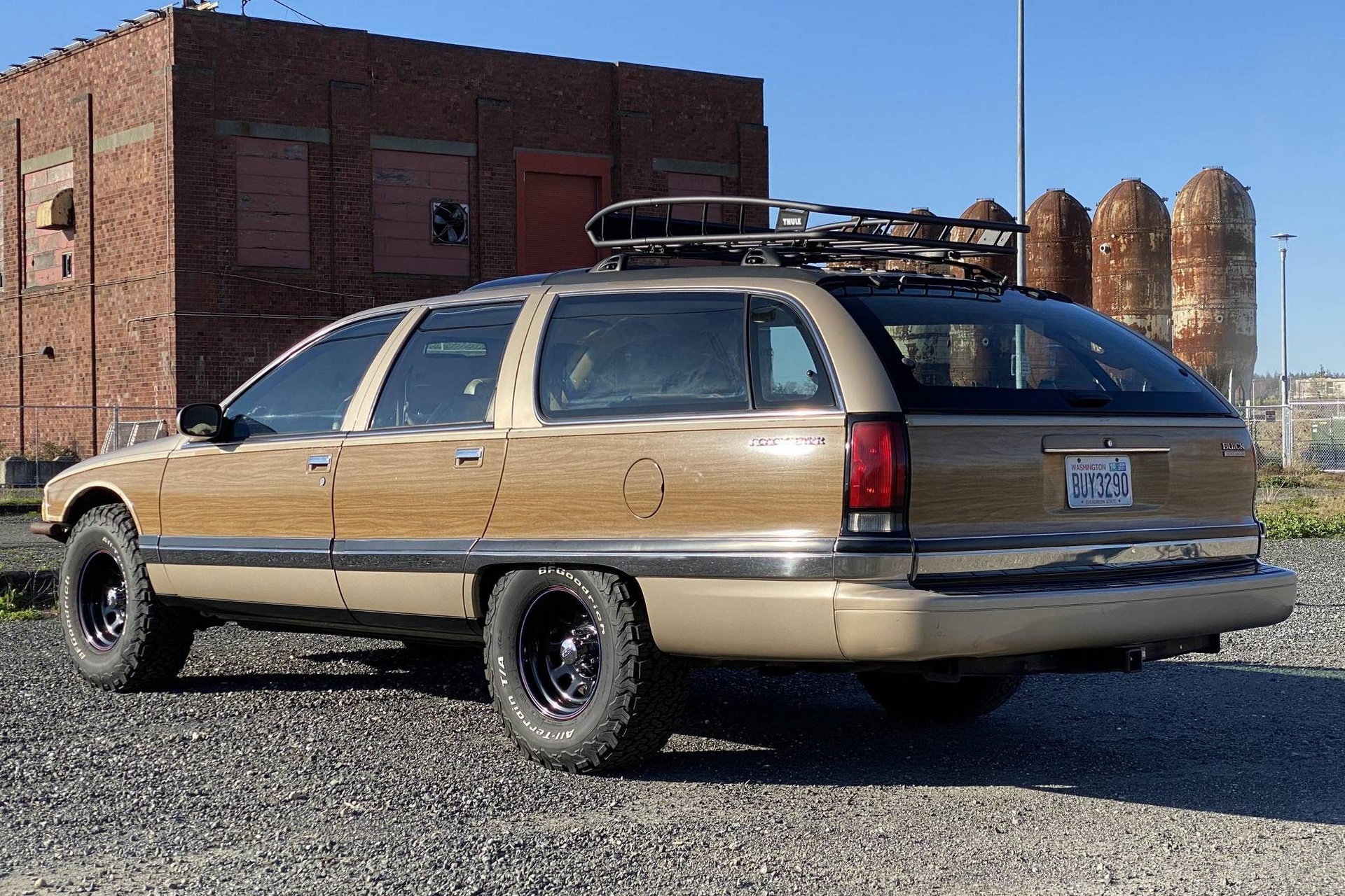 lifted buick roadmaster